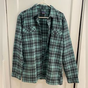 Men’s Large Green Patagonia Flannel Shirt